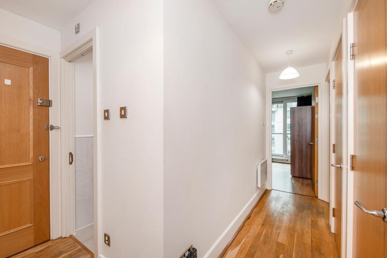 לונדון Amazing Thames View Apartment מראה חיצוני תמונה