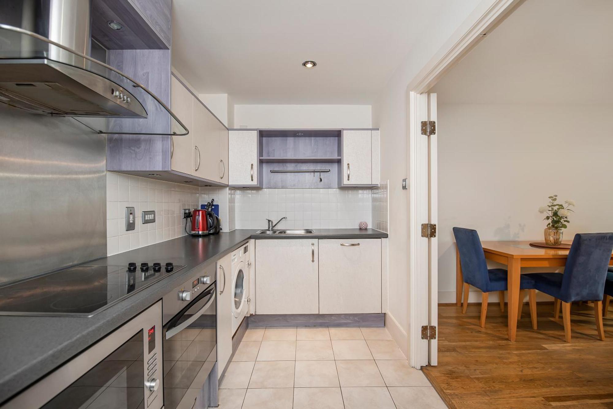 לונדון Amazing Thames View Apartment מראה חיצוני תמונה